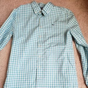 Vineyard Vines button up shirt boys size Large(16)
